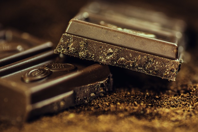 czekolady a dieta - czy warto po nią sięgać