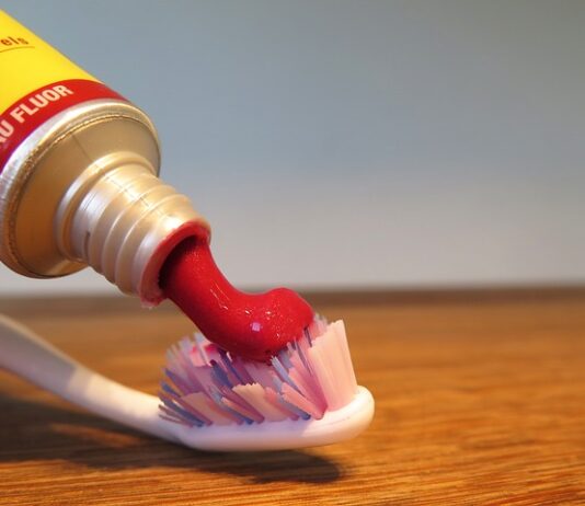 Jaka pasta bez fluoru Rossmann? Jaka pasta bez fluoru Rossmann?