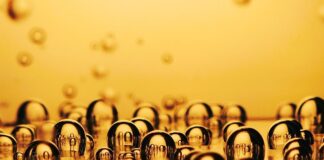 Co daje kwas na twarz?