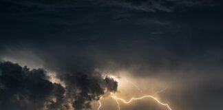 Czym grozi nie wychodzenie z domu?