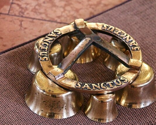 Czym można zastąpić opaskę uciskową? Czym można zastąpić opaskę uciskową?