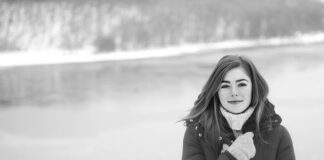 Co się robi z kurtką w samolocie? Co się robi z kurtką w samolocie?